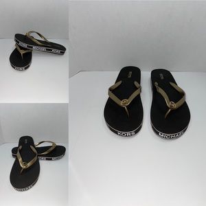 NWT Michael Kors Plataform Flip Flop New